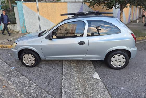 CHEVROLET CELTA 1.0 MPFI LIFE 8V FLEX 2P MANUAL CHEVROLET CELTA 1.0 MPFI LIFE 8V FLEX 2P MANUAL